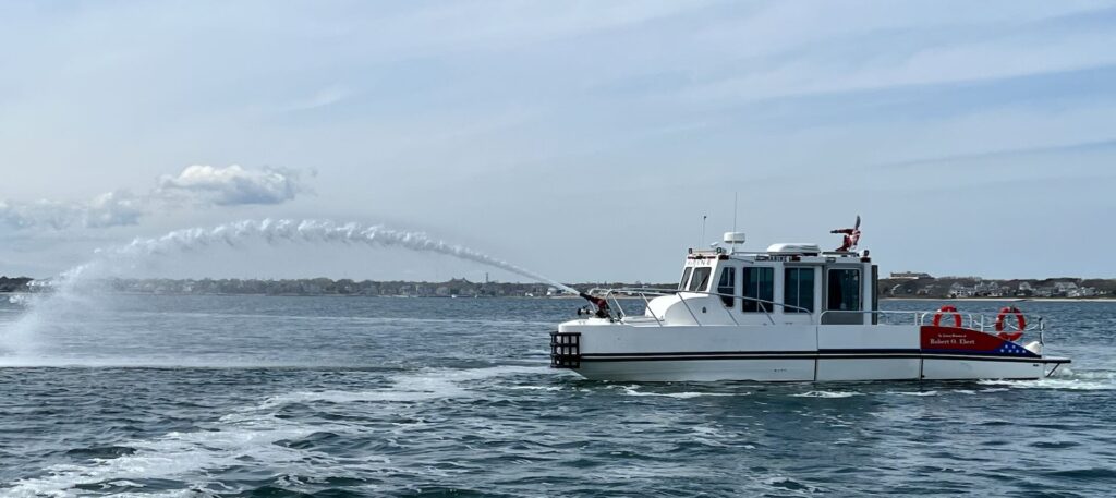 37′ Cape Cod Marine 1 – Offshore Support Workboat | Helen H Offshore
